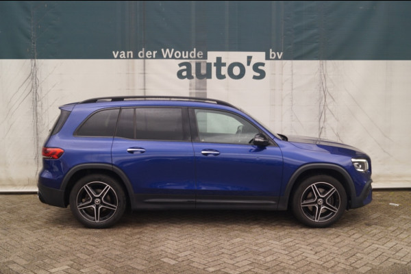 Mercedes-Benz Glb 180 Automaat AMG Business Solution -PANO-ECC-TREKHAAK-