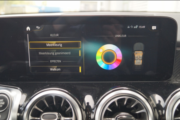 Mercedes-Benz Glb 180 Automaat AMG Business Solution -PANO-ECC-TREKHAAK-