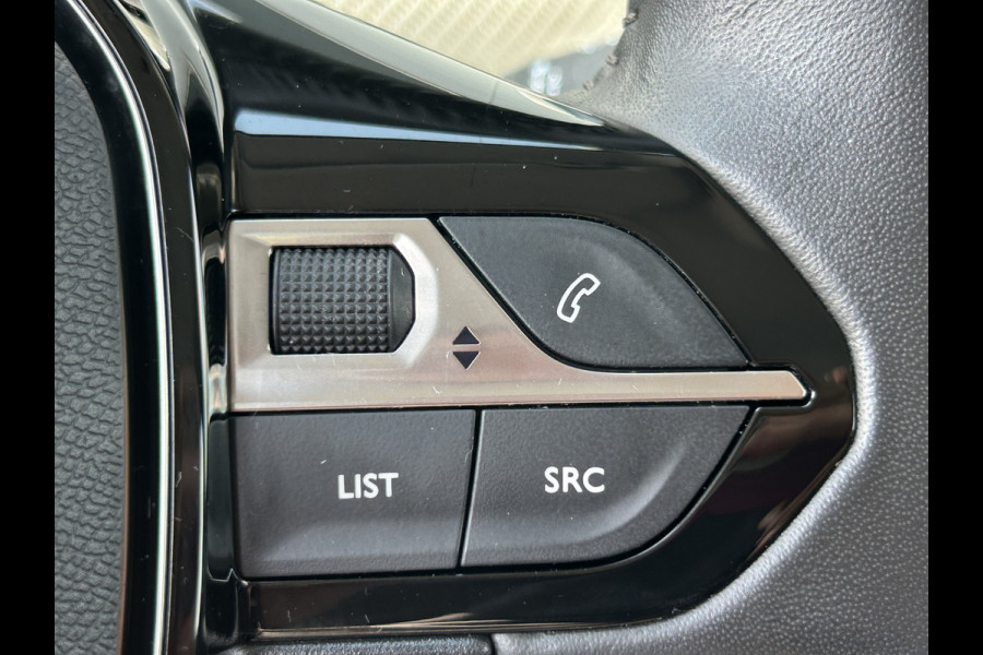 Peugeot 208 BWJ 12-2022 | 1.2 75PK Active Pack | ELEK. AIRCO | NAVI | CARPLAY | LICHTMETAAL | PDC | CRUISE |