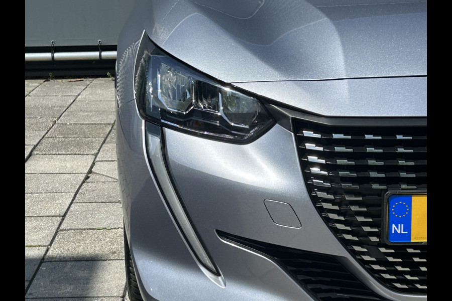 Peugeot 208 BWJ 12-2022 | 1.2 75PK Active Pack | ELEK. AIRCO | NAVI | CARPLAY | LICHTMETAAL | PDC | CRUISE |