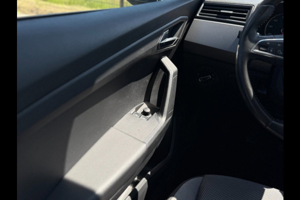 Seat Ibiza 1.0 TSI Style Business Intense| Camera| CarPlay| NAVI | PDC