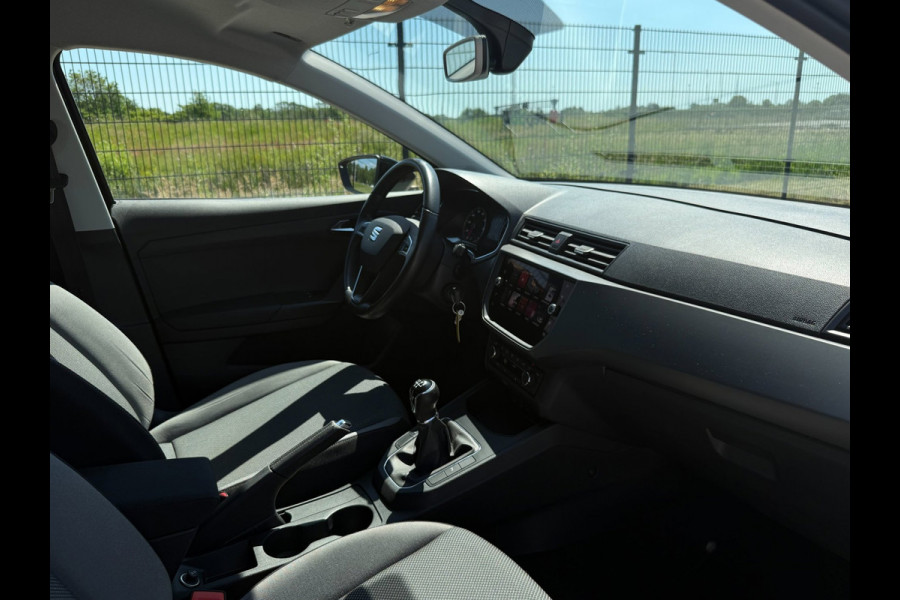 Seat Ibiza 1.0 TSI Style Business Intense| Camera| CarPlay| NAVI | PDC