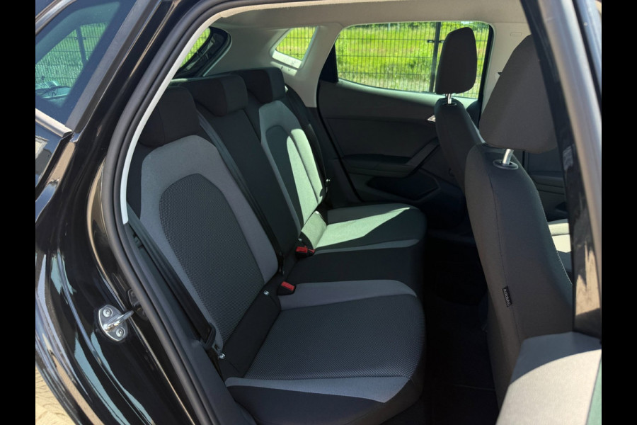 Seat Ibiza 1.0 TSI Style Business Intense| Camera| CarPlay| NAVI | PDC