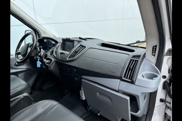 Ford Transit 2.0 TDCI 130PK L2H2 Airco Cruise Control Parkeersensoren Stoelverwarming Zwaailampen Kastwand Inbouw