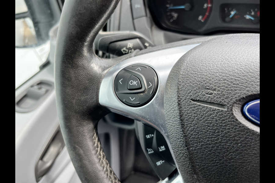 Ford Transit 2.0 TDCI 130PK L2H2 Airco Cruise Control Parkeersensoren Stoelverwarming Zwaailampen Kastwand Inbouw