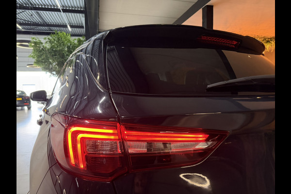 Opel Grandland X 1.2 Turbo Innovation | NAP | NL-auto | Unieke kleur | Camera | CarPlay | LED | Elek. Achterklep | Rijklaar