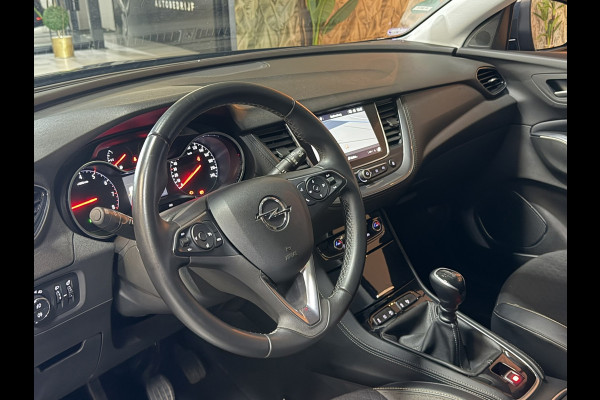 Opel Grandland X 1.2 Turbo Innovation | NAP | NL-auto | Unieke kleur | Camera | CarPlay | LED | Elek. Achterklep | Rijklaar