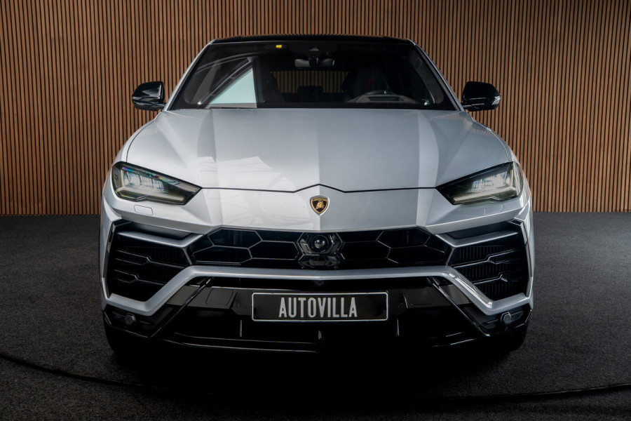 Lamborghini Urus 4.0 V8 HUD Leder Ceramic B&O 360° Massage ACC Alcantara hemel Elektr. achterklep Elektr. verstelbare stoelen met memory Stoel & Stuurverwarming Navi PDC Climate LM velgen