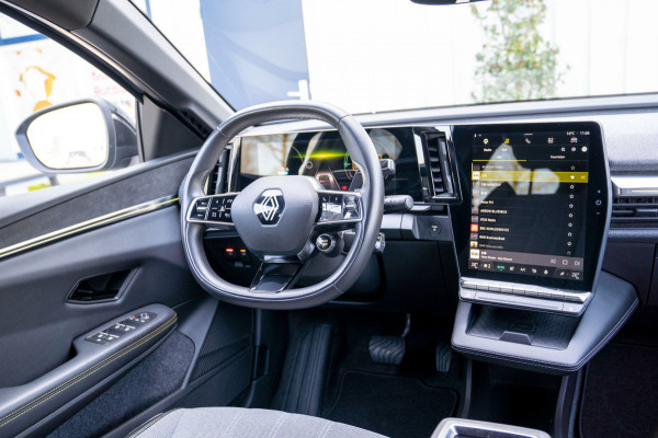 Renault Mégane E-Tech EV40 Boost Charge Techno|Prijs rijklaar incl. 12 mnd garantie|Stoel/Stuurverwarming Carplay Trekhaak DAB PDC
