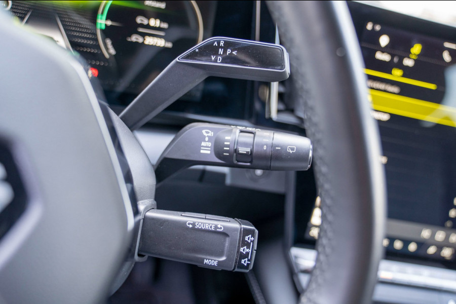 Renault Mégane E-Tech EV40 Boost Charge Techno|Prijs rijklaar incl. 12 mnd garantie|Stoel/Stuurverwarming Carplay Trekhaak DAB PDC