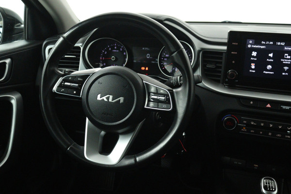 Kia Ceed Sportswagon 1.0 T-GDi ComfortLine (NAVIGATIE CARPLAY, CLIMA, AUTOPILOT, APAPTIVE CRUISE, DEALER ONDERHOUDEN)