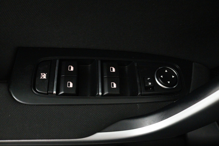 Kia Ceed Sportswagon 1.0 T-GDi ComfortLine (NAVIGATIE CARPLAY, CLIMA, AUTOPILOT, APAPTIVE CRUISE, DEALER ONDERHOUDEN)
