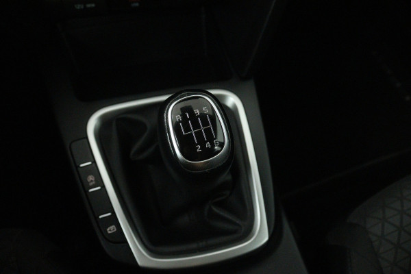 Kia Ceed Sportswagon 1.0 T-GDi ComfortLine (NAVIGATIE CARPLAY, CLIMA, AUTOPILOT, APAPTIVE CRUISE, DEALER ONDERHOUDEN)