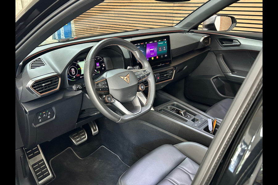 CUPRA Leon 1.4 TSI e-Hybrid VZ Copper Edition 245 PK| CUPRA Supersport stuur | Panorama | KESSY | ACC |Rijassistent XL|Memory|19”