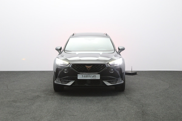 CUPRA Formentor 1.4 e-Hybrid 204 PK Performance PHEV, Panoramadak, Camera, Adap. Cruise Control