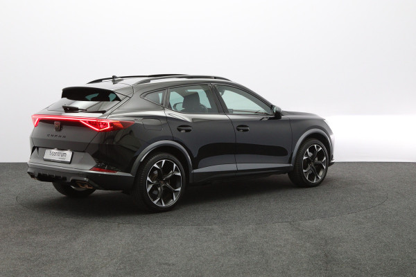 CUPRA Formentor 1.4 e-Hybrid 204 PK Performance PHEV, Panoramadak, Camera, Adap. Cruise Control