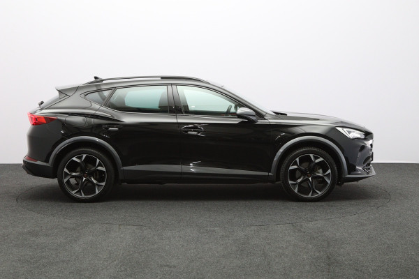 CUPRA Formentor 1.4 e-Hybrid 204 PK Performance PHEV, Panoramadak, Camera, Adap. Cruise Control