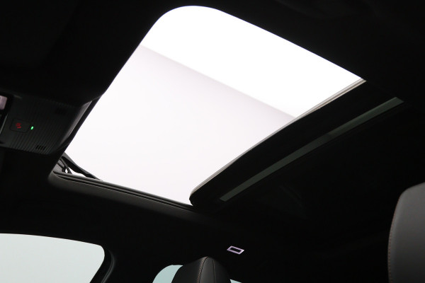 CUPRA Formentor 1.4 e-Hybrid 204 PK Performance PHEV, Panoramadak, Camera, Adap. Cruise Control