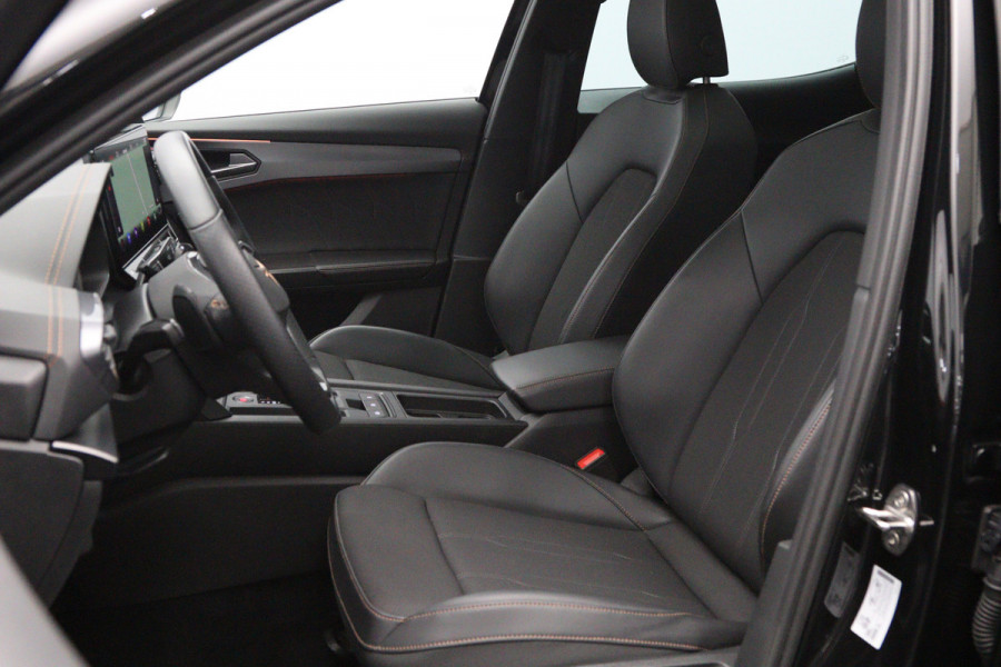 CUPRA Formentor 1.4 e-Hybrid 204 PK Performance PHEV, Panoramadak, Camera, Adap. Cruise Control