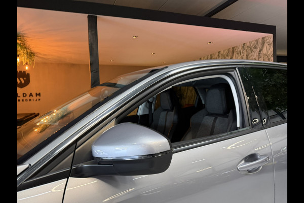Peugeot 3008 1.6 e-THP Allure | Automaat | Digitale Cockpit | Keyless | CarPlay | Navi | Sfeerverlichting | LED | Rijklaar