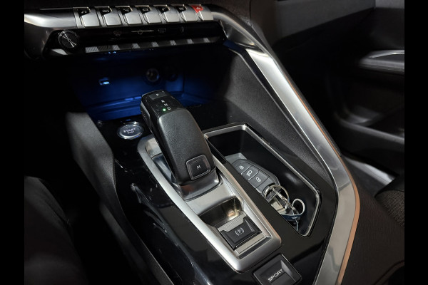 Peugeot 3008 1.6 e-THP Allure | Automaat | Digitale Cockpit | Keyless | CarPlay | Navi | Sfeerverlichting | LED | Rijklaar