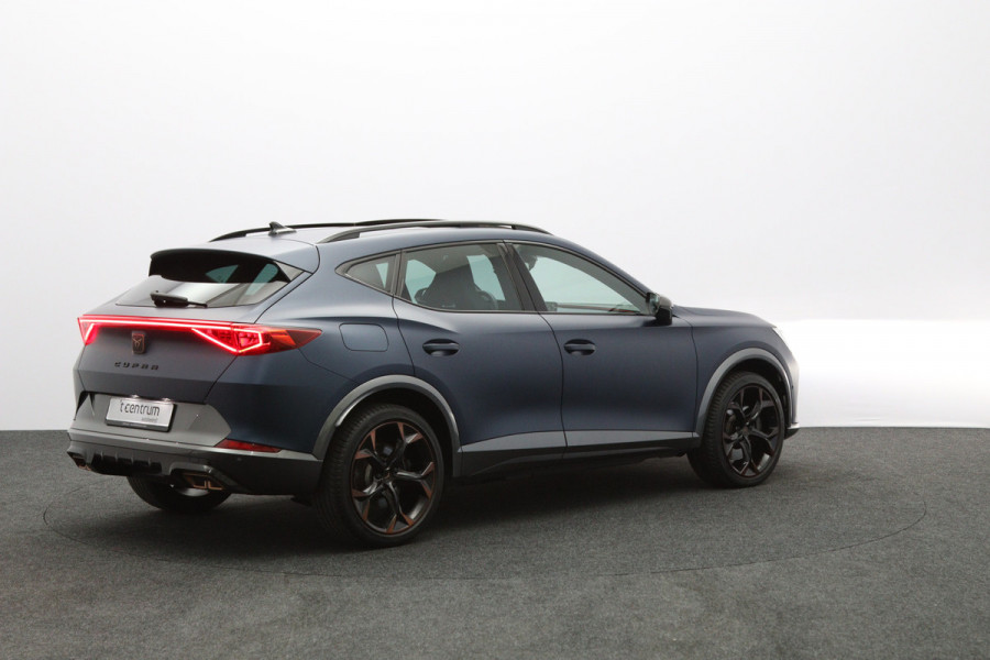 CUPRA Formentor 1.4 e-Hybrid VZ 245 PK Tribe Copper Edition PHEV, Panoramadak, Leder, Memory