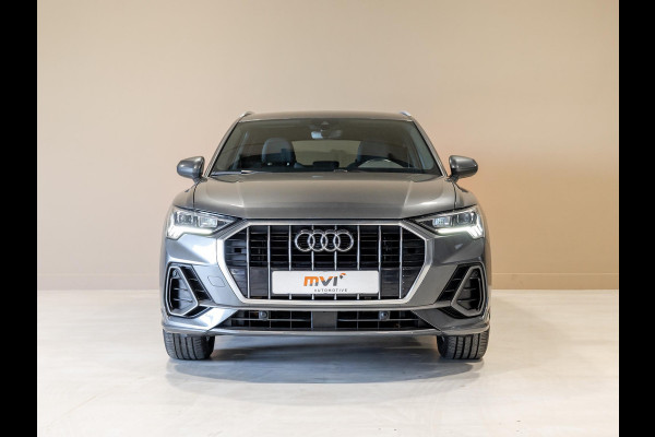 Audi Q3 35 TFSI 2x S-Line Edition / 150pk / Dodehoek herkenning /