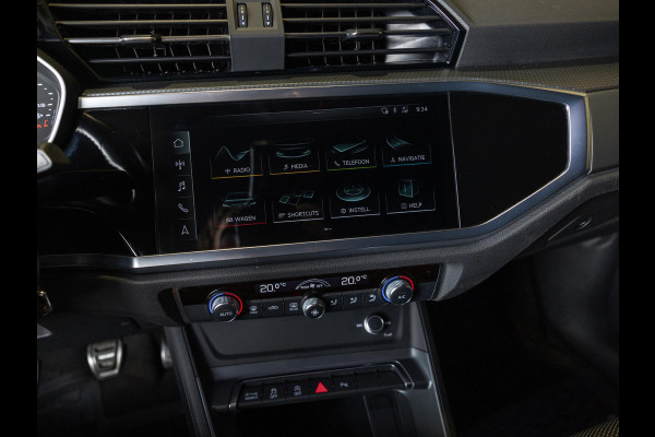 Audi Q3 35 TFSI 2x S-Line Edition / 150pk / Dodehoek herkenning /