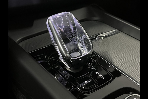 Volvo XC60 2.0 T6 Plug-in hybrid AWD Plus Dark Open dak | Adapt. Cruise | 360 camera | Stuur-/stoelverwarming | Harman Kardon | Memory