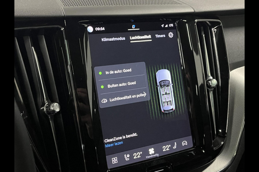 Volvo XC60 2.0 T6 Plug-in hybrid AWD Plus Dark Open dak | Adapt. Cruise | 360 camera | Stuur-/stoelverwarming | Harman Kardon | Memory