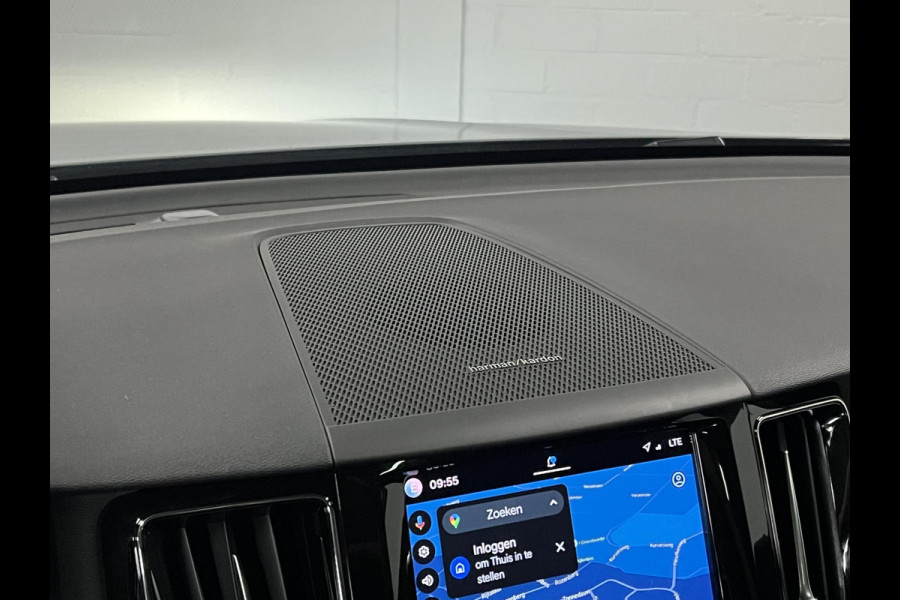 Volvo XC60 2.0 T6 Plug-in hybrid AWD Plus Dark Open dak | Adapt. Cruise | 360 camera | Stuur-/stoelverwarming | Harman Kardon | Memory