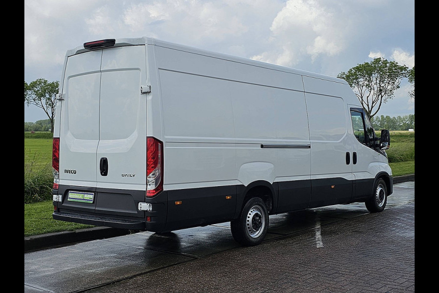 Iveco Daily 35S18 3.0L Aut Led Navi Cruise Clima Camera