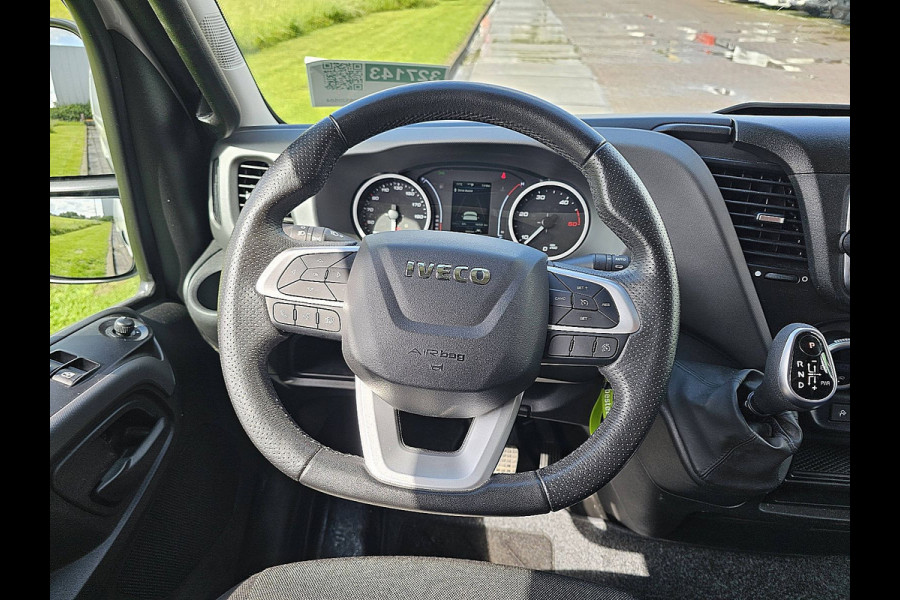 Iveco Daily 35S18 3.0L Aut Led Navi Cruise Clima Camera