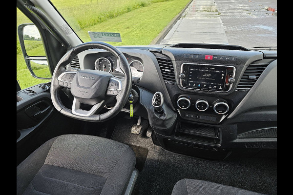 Iveco Daily 35S18 3.0L Aut Led Navi Cruise Clima Camera