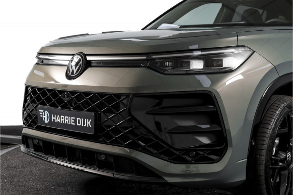 Volkswagen Tayron 1.5 eHybrid 272 PK R-Line Edition | Black Style | 15 inch Navi | Elek. Trekhaak | IQ Light | HUD | S/K-Panodak | Dig. Cockpit | Adapt. Cruise | Stoel-+Stuurverw. | 360 Camera | NAV + App. Connect | ECC | Elek. Klep | LM 20" | 9286