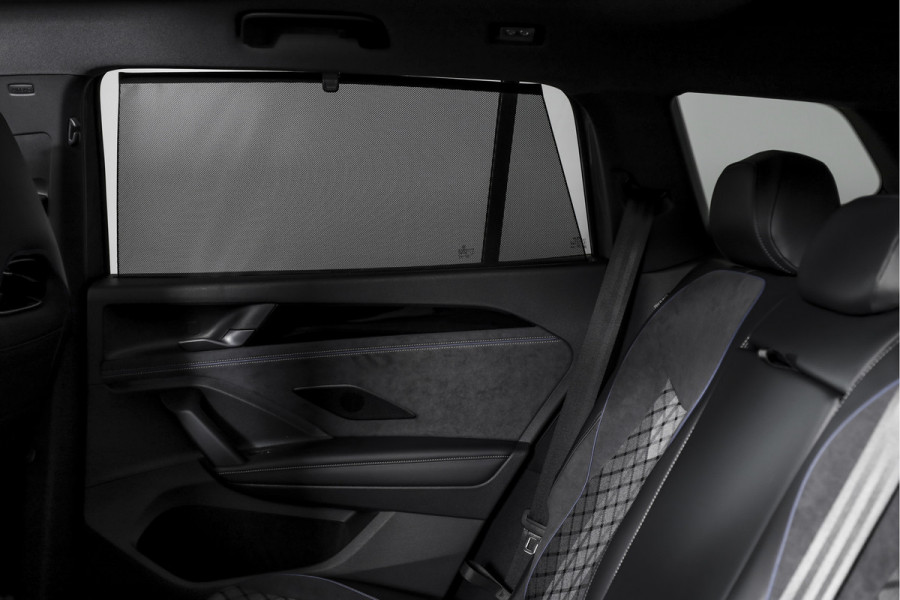 Volkswagen Tayron 1.5 eHybrid 272 PK R-Line Edition | Black Style | 15 inch Navi | Elek. Trekhaak | IQ Light | HUD | S/K-Panodak | Dig. Cockpit | Adapt. Cruise | Stoel-+Stuurverw. | 360 Camera | NAV + App. Connect | ECC | Elek. Klep | LM 20" | 9286