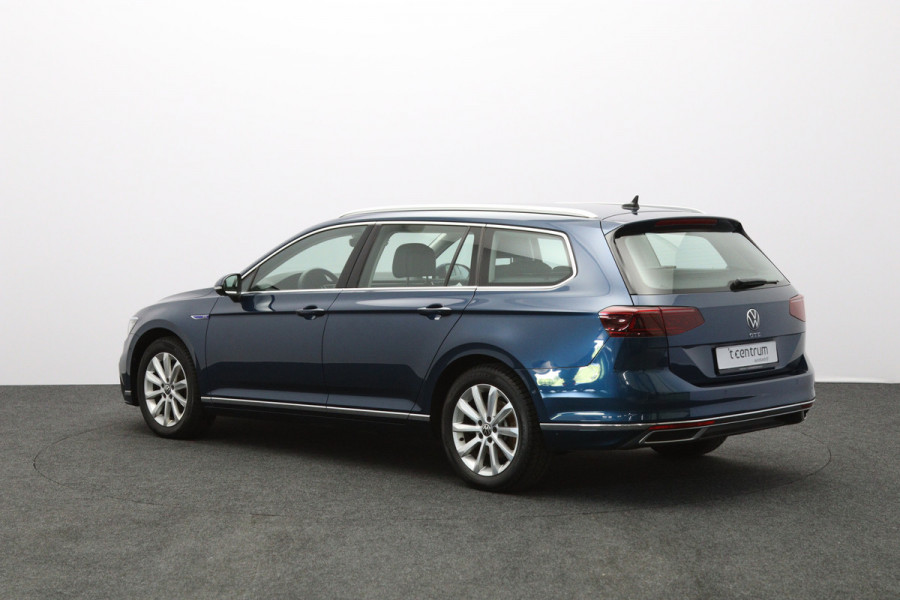 Volkswagen Passat Variant 1.4 TSI PHEV GTE 218 PK BNS, Trekhaak, Groot-Navigatie, Leder-Alcantara, 360 Camera