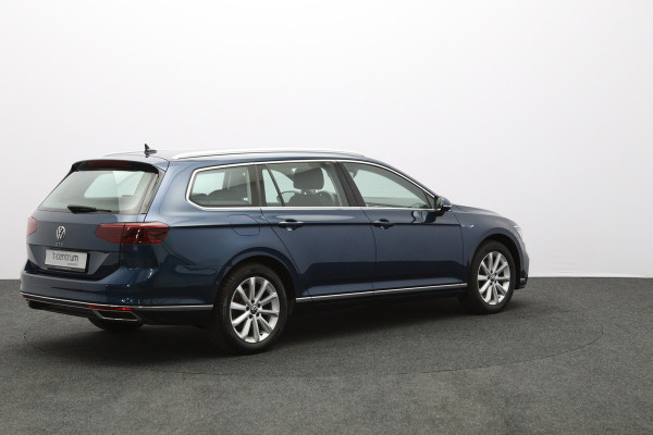 Volkswagen Passat Variant 1.4 TSI PHEV GTE 218 PK BNS, Trekhaak, Groot-Navigatie, Leder-Alcantara, 360 Camera