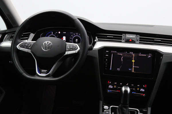 Volkswagen Passat Variant 1.4 TSI PHEV GTE 218 PK BNS, Trekhaak, Groot-Navigatie, Leder-Alcantara, 360 Camera