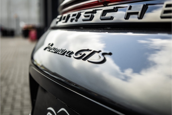 Porsche Panamera Sport Turismo 4.0 GTS - Sport Chrono + | Panorama | Memory | HUD