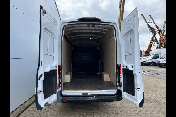 Ford E-Transit 75 kWh 184PK L4H3 334km WLTP 95,6% (SOH) BEV Snelladen Cruise control Carplay Climate control Laadkabel Camera Parkeersensoren V+A Stoelverwarming