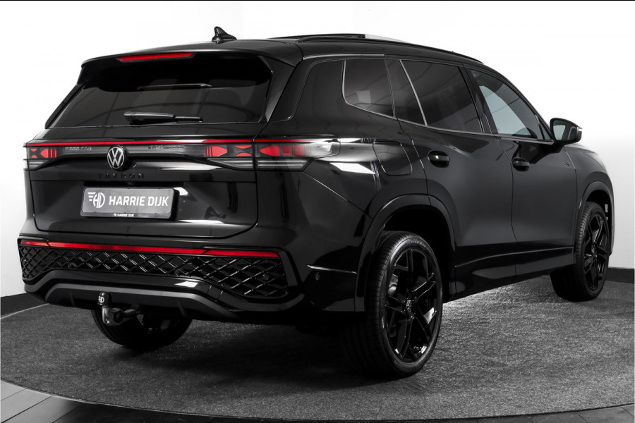 Volkswagen Tayron 1.5 eHybrid 272 PK R-Line Edition | Black Style | 15 inch Navi | Elek. Trekhaak | IQ Light | HUD | S/K-Panodak | Dig. Cockpit | Adapt. Cruise | Stoel-+Stuurverw. | 360 Camera | NAV + App. Connect | ECC | Elek. Klep | LM 20" | 9392