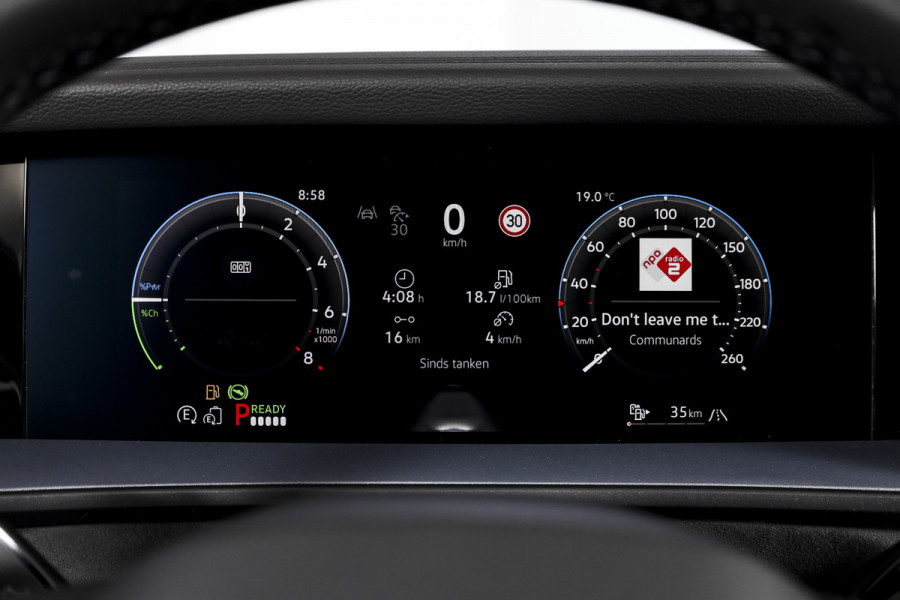 Volkswagen Tayron 1.5 eHybrid 272 PK R-Line Edition | Black Style | 15 inch Navi | Elek. Trekhaak | IQ Light | HUD | S/K-Panodak | Dig. Cockpit | Adapt. Cruise | Stoel-+Stuurverw. | 360 Camera | NAV + App. Connect | ECC | Elek. Klep | LM 20" | 9392