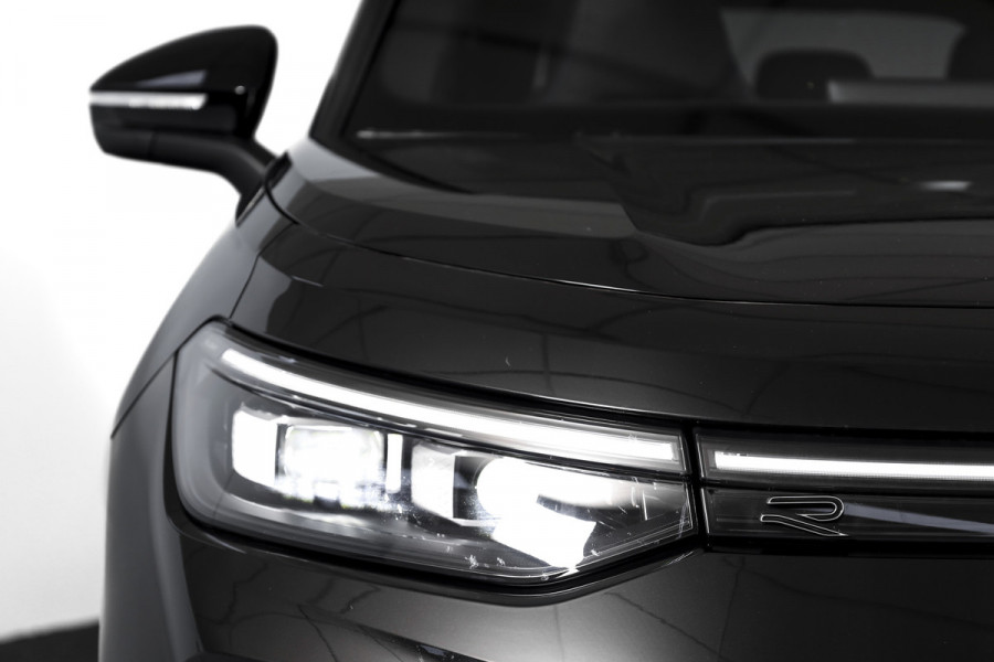Volkswagen Tayron 1.5 eHybrid 272 PK R-Line Edition | Black Style | 15 inch Navi | Elek. Trekhaak | IQ Light | HUD | S/K-Panodak | Dig. Cockpit | Adapt. Cruise | Stoel-+Stuurverw. | 360 Camera | NAV + App. Connect | ECC | Elek. Klep | LM 20" | 9392