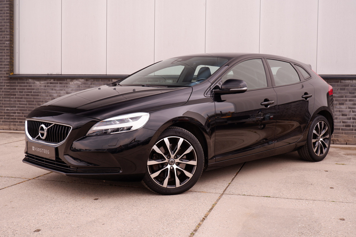 Volvo V40 1.5 T3 Dynamic Edition | Trekhaak | LED | Navi | Climate | Cruise | Stoelverwarming