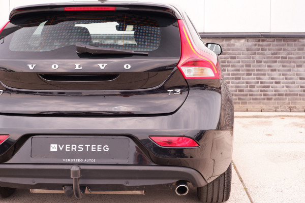 Volvo V40 1.5 T3 Dynamic Edition | Trekhaak | LED | Navi | Climate | Cruise | Stoelverwarming