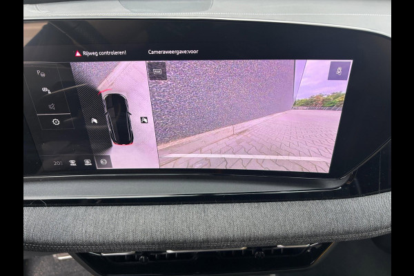 Audi Q6 e-tron S edition 100 kWh | 360° CAMERA | LUCHTVERING | SPORTSTOELEN | STOELVERWARM ACHTER | APK T/M 13-8-2028 | NIEUWSTAAT