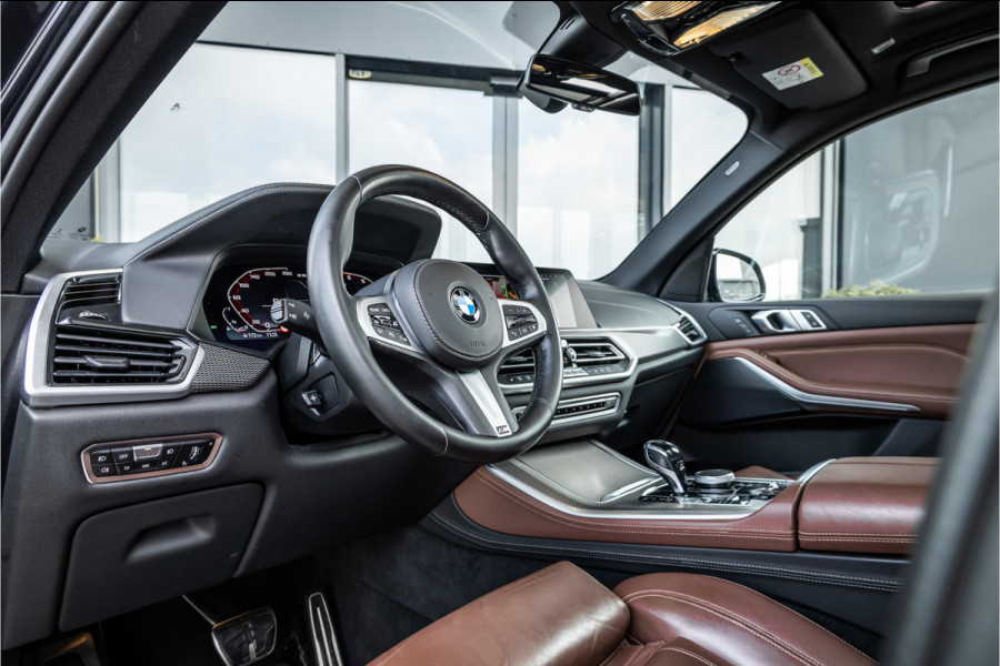 BMW X5 M50i Executive - Grijs Kenteken | M Sport | Panorama | Memory | 360 Camera