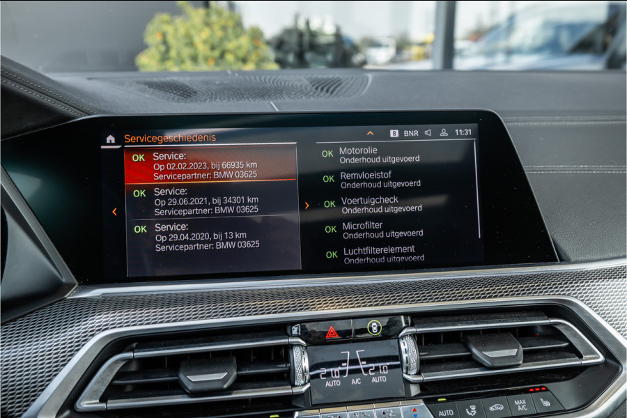 BMW X5 M50i Executive - Grijs Kenteken | M Sport | Panorama | Memory | 360 Camera