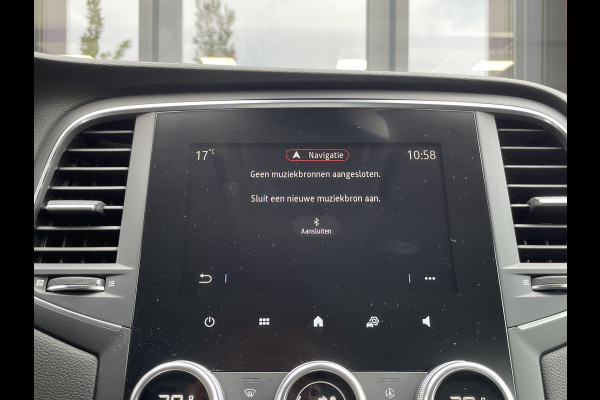 Renault Mégane Estate 1.6 E-Tech Plug-In Hybrid 160 Business Zen | Carplay/Android | PDC voor en achter | Climate | Cruise control | Lane assis Let op, rijdende auto, niet altijd aanwezig. Bel voor een afspraak!
